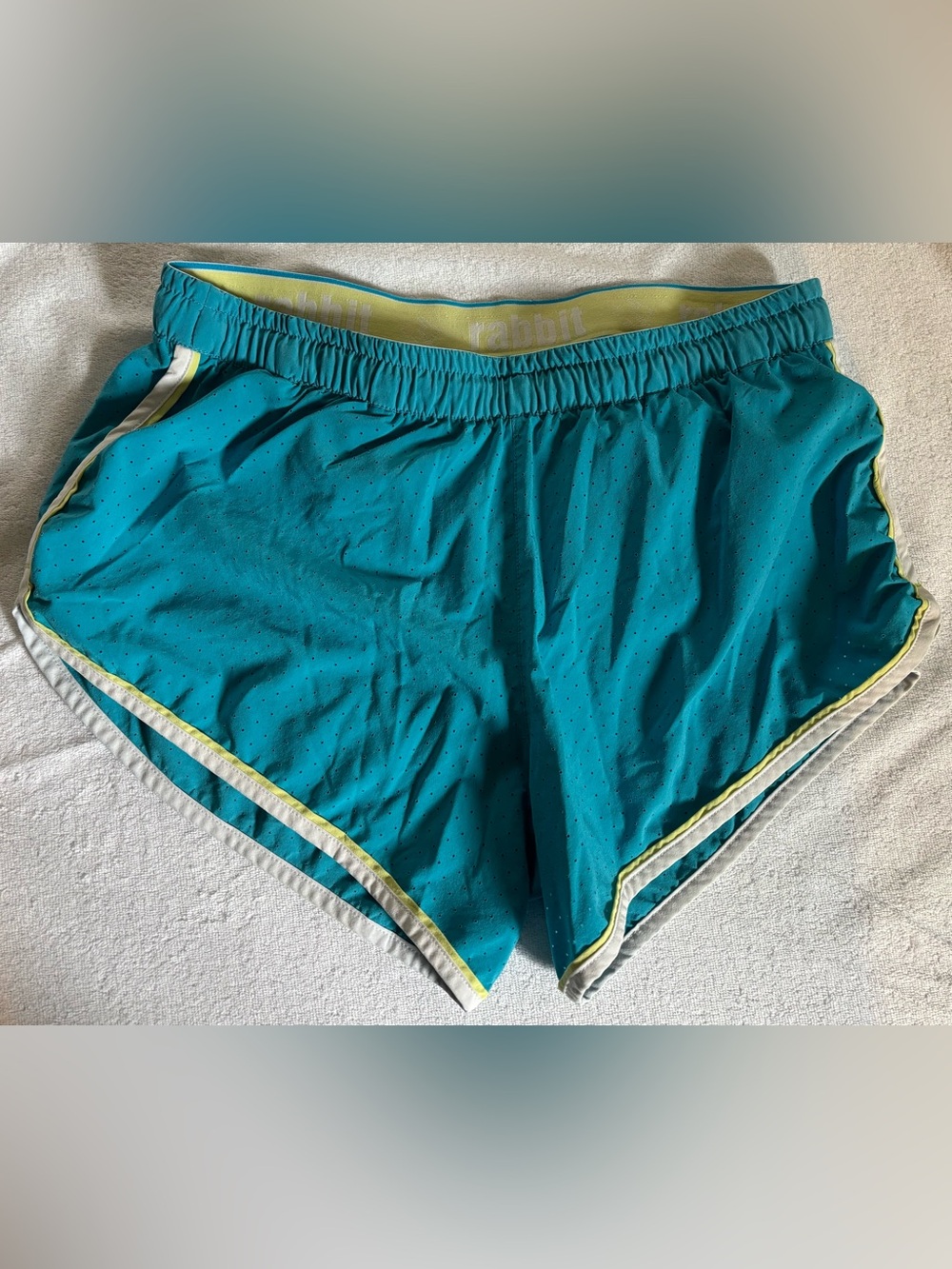 Rabbit Women’s running short